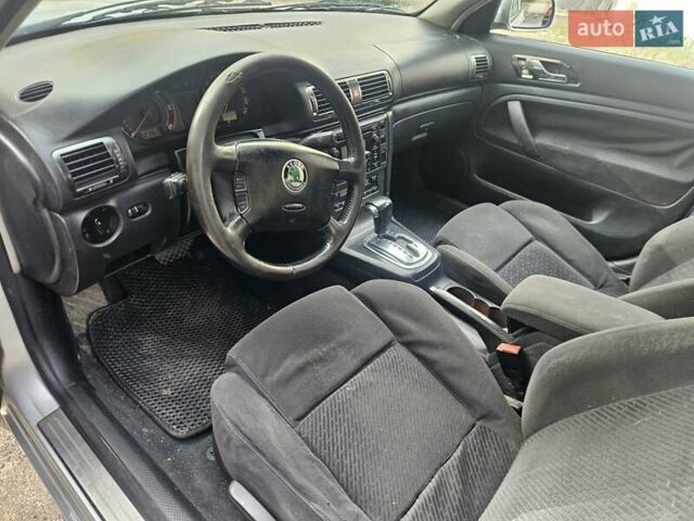 Серый Шкода Суперб, объемом двигателя 1.9 л и пробегом 281 тыс. км за 4200 $, фото 24 на Automoto.ua