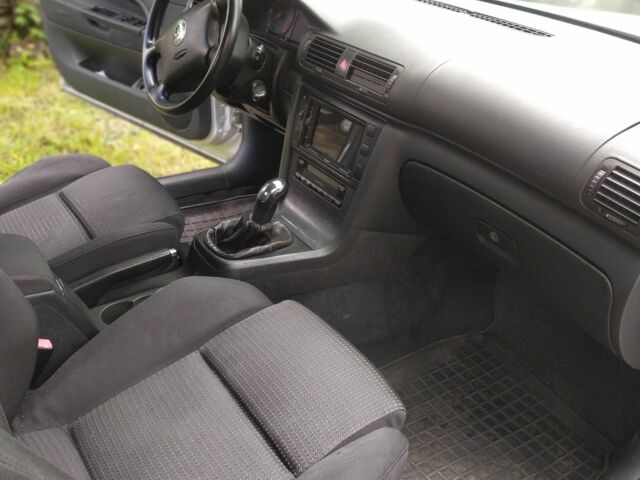 Серый Шкода Суперб, объемом двигателя 1.9 л и пробегом 300 тыс. км за 3018 $, фото 6 на Automoto.ua