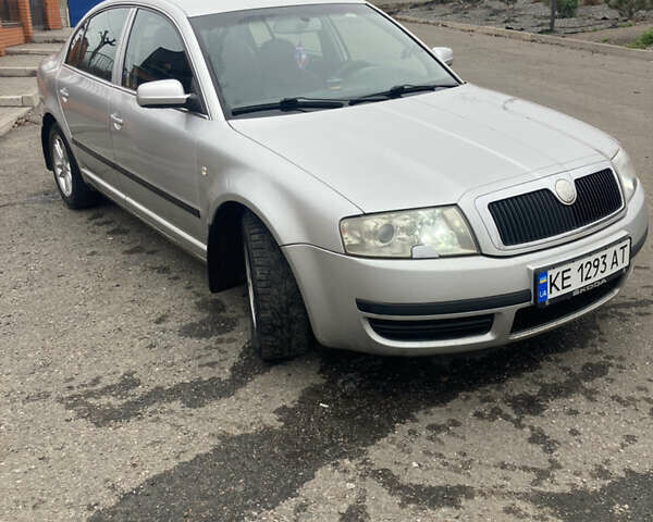 Сірий Шкода Суперб, об'ємом двигуна 1.9 л та пробігом 366 тис. км за 5200 $, фото 1 на Automoto.ua