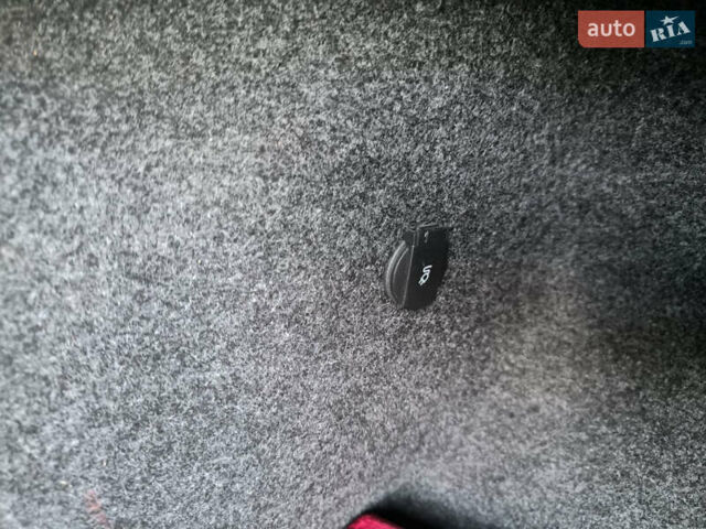 Шкода Суперб 2005 у Любомль на Automoto.ua Сірий Шкода Суперб, об'ємом двигуна 2.5 л та пробігом 290 тис. км за 5500 $, фото 20 на Automoto.ua