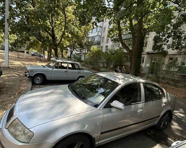 Серый Шкода Суперб, объемом двигателя 1.78 л и пробегом 261 тыс. км за 4900 $, фото 14 на Automoto.ua