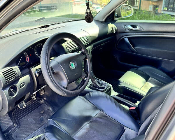 Серый Шкода Суперб, объемом двигателя 1.78 л и пробегом 267 тыс. км за 4500 $, фото 4 на Automoto.ua