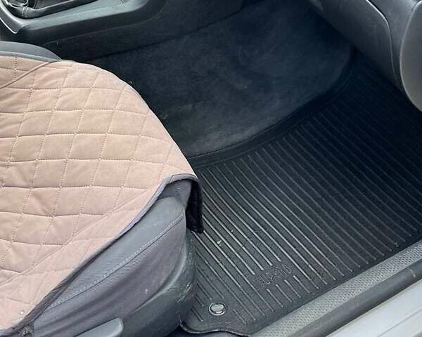 Серый Шкода Суперб, объемом двигателя 1.78 л и пробегом 261 тыс. км за 4900 $, фото 11 на Automoto.ua