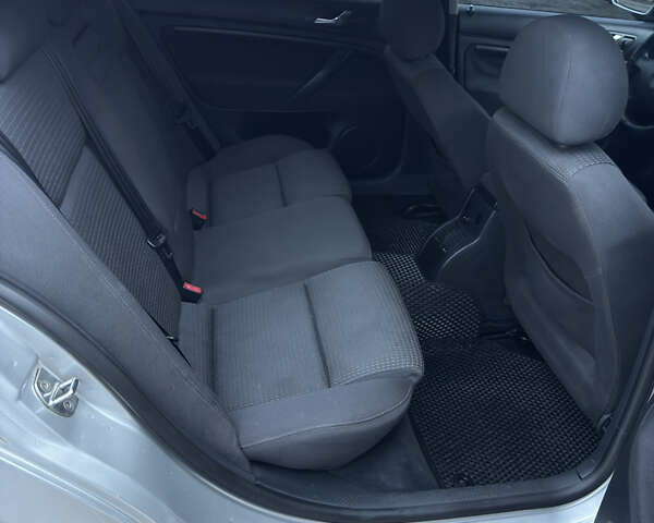 Сірий Шкода Суперб, об'ємом двигуна 1.78 л та пробігом 270 тис. км за 5300 $, фото 8 на Automoto.ua