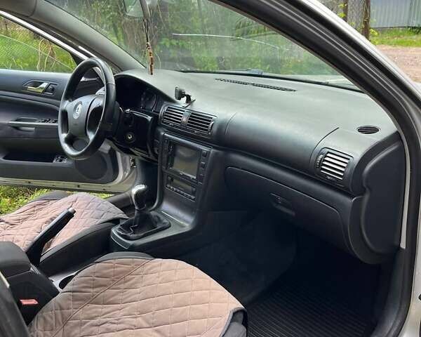 Серый Шкода Суперб, объемом двигателя 1.78 л и пробегом 261 тыс. км за 4900 $, фото 9 на Automoto.ua