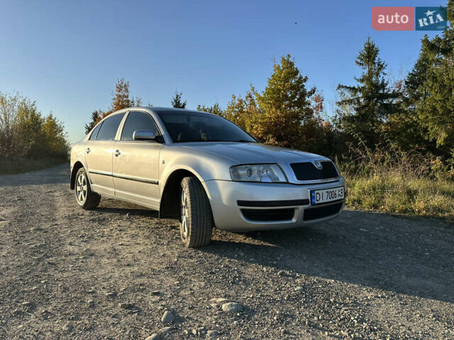 Шкода Суперб 2006 у Івано-Франківську на Automoto.ua Сірий Шкода Суперб, об'ємом двигуна 1.78 л та пробігом 295 тис. км за 5900 $, фото 19 на Automoto.ua