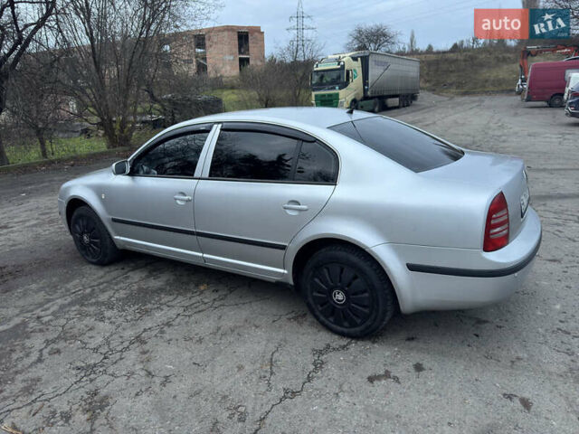 Сірий Шкода Суперб, об'ємом двигуна 1.78 л та пробігом 270 тис. км за 5300 $, фото 5 на Automoto.ua