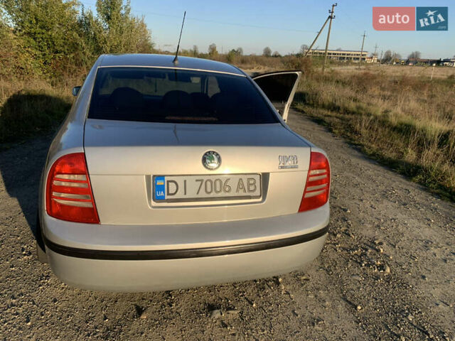 Шкода Суперб 2006 у Івано-Франківську на Automoto.ua Сірий Шкода Суперб, об'ємом двигуна 1.78 л та пробігом 295 тис. км за 5900 $, фото 16 на Automoto.ua