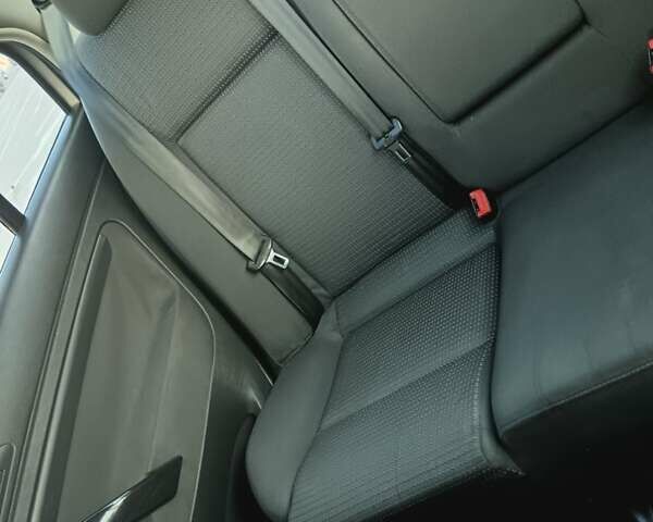 Серый Шкода Суперб, объемом двигателя 1.78 л и пробегом 273 тыс. км за 5700 $, фото 7 на Automoto.ua