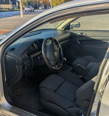 Серый Шкода Суперб, объемом двигателя 1.9 л и пробегом 360 тыс. км за 4500 $, фото 1 на Automoto.ua