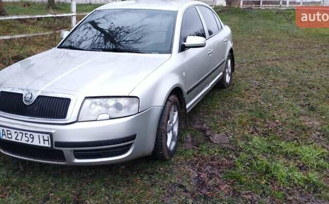 Серый Шкода Суперб, объемом двигателя 1.78 л и пробегом 402 тыс. км за 3350 $, фото 2 на Automoto.ua