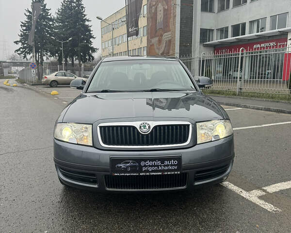 Сірий Шкода Суперб, об'ємом двигуна 1.8 л та пробігом 236 тис. км за 6999 $, фото 4 на Automoto.ua