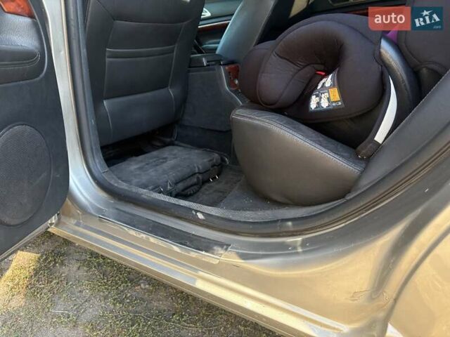 Серый Шкода Суперб, объемом двигателя 1.8 л и пробегом 256 тыс. км за 5200 $, фото 3 на Automoto.ua