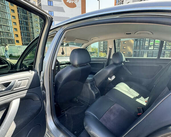 Серый Шкода Суперб, объемом двигателя 1.78 л и пробегом 267 тыс. км за 4500 $, фото 7 на Automoto.ua