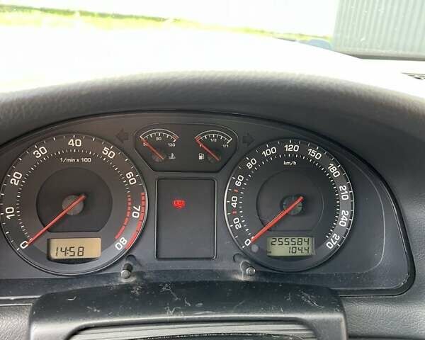 Серый Шкода Суперб, объемом двигателя 1.78 л и пробегом 261 тыс. км за 4900 $, фото 16 на Automoto.ua