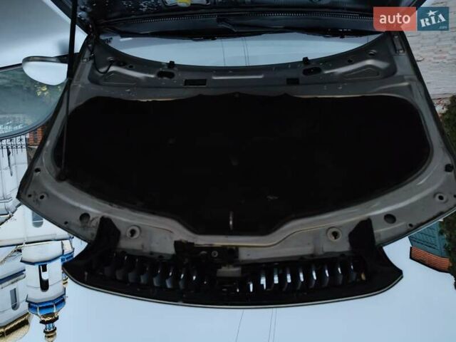 Серый Шкода Суперб, объемом двигателя 1.9 л и пробегом 270 тыс. км за 4350 $, фото 27 на Automoto.ua