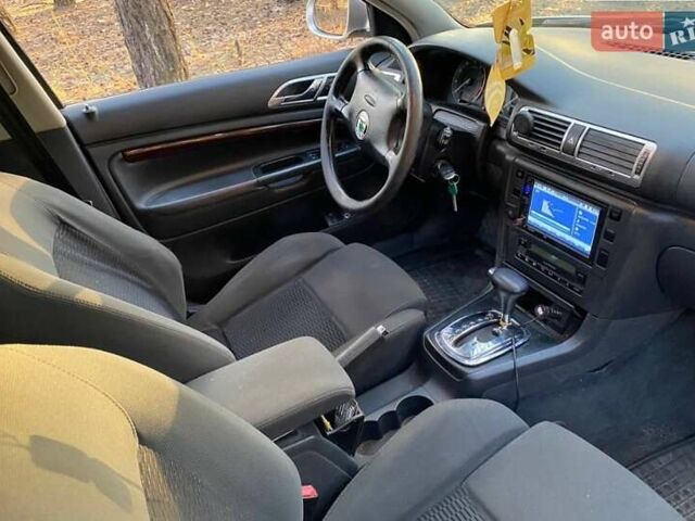 Серый Шкода Суперб, объемом двигателя 1.78 л и пробегом 265 тыс. км за 4800 $, фото 29 на Automoto.ua