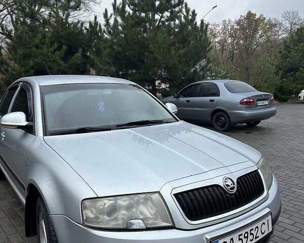 Серый Шкода Суперб, объемом двигателя 1.78 л и пробегом 329 тыс. км за 4800 $, фото 5 на Automoto.ua