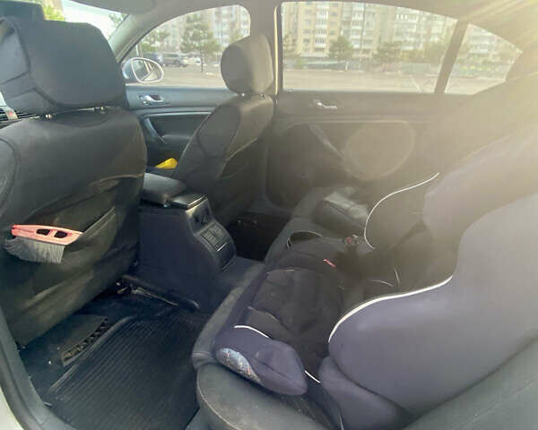 Серый Шкода Суперб, объемом двигателя 1.8 л и пробегом 295 тыс. км за 4500 $, фото 4 на Automoto.ua