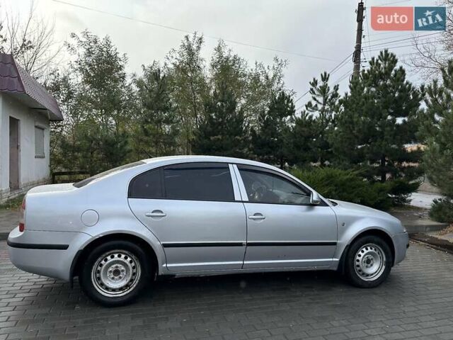 Серый Шкода Суперб, объемом двигателя 1.78 л и пробегом 329 тыс. км за 4800 $, фото 9 на Automoto.ua