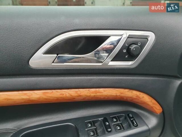 Серый Шкода Суперб, объемом двигателя 1.8 л и пробегом 168 тыс. км за 6100 $, фото 13 на Automoto.ua