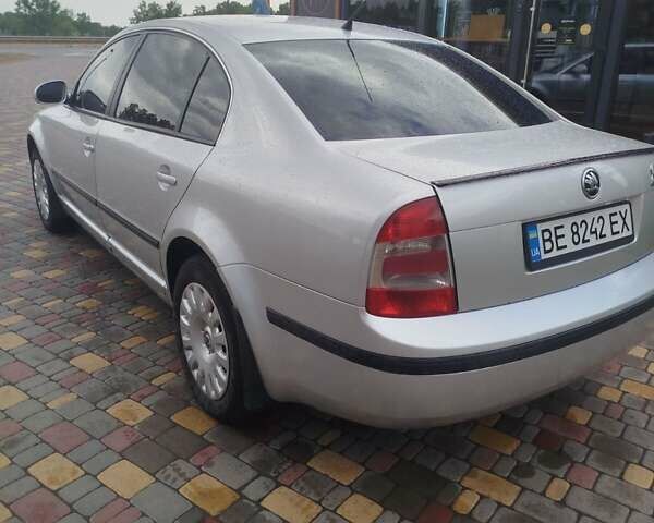 Шкода Суперб 2007 в Первомайск на Automoto.ua Серый Шкода Суперб, объемом двигателя 1.78 л и пробегом 220 тыс. км за 5600 $, фото 4 на Automoto.ua