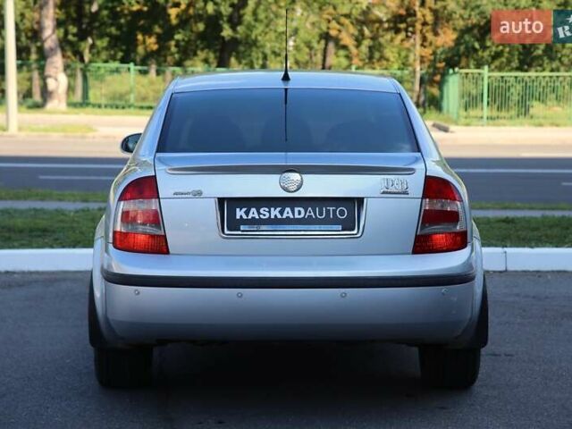 Серый Шкода Суперб, объемом двигателя 1.78 л и пробегом 85 тыс. км за 8100 $, фото 4 на Automoto.ua