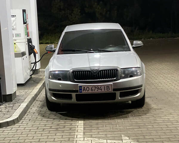 Серый Шкода Суперб, объемом двигателя 1.8 л и пробегом 290 тыс. км за 5500 $, фото 3 на Automoto.ua