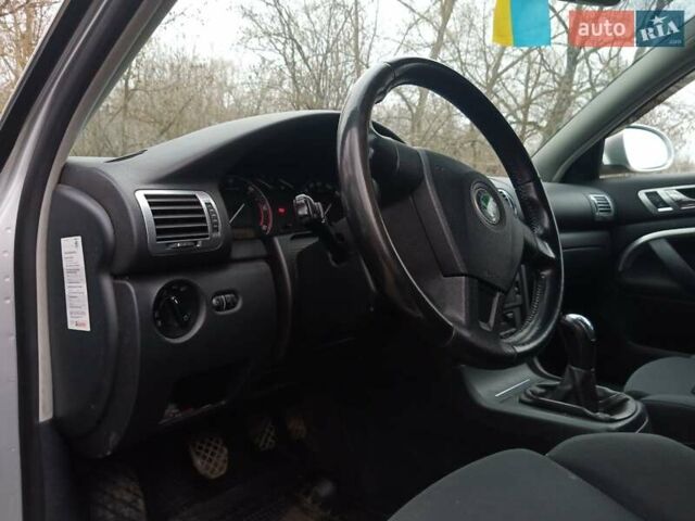Шкода Суперб 2007 в Кривом Роге на Automoto.ua Серый Шкода Суперб, объемом двигателя 2 л и пробегом 197 тыс. км за 6500 $, фото 4 на Automoto.ua