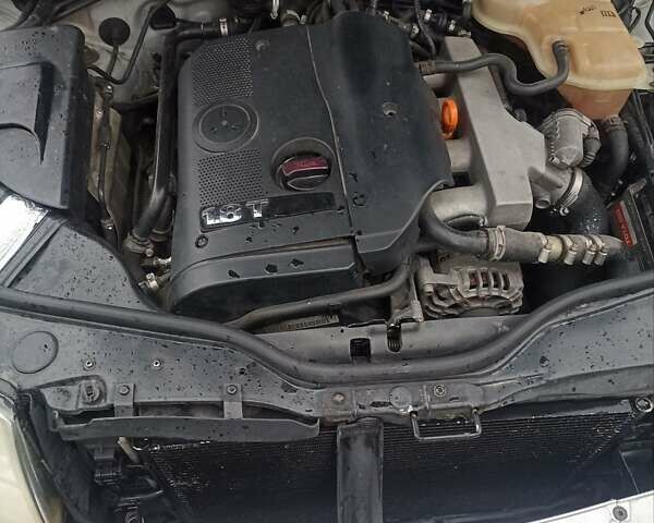 Серый Шкода Суперб, объемом двигателя 1.78 л и пробегом 265 тыс. км за 5300 $, фото 13 на Automoto.ua