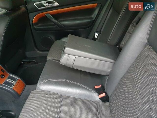 Серый Шкода Суперб, объемом двигателя 1.8 л и пробегом 168 тыс. км за 6100 $, фото 10 на Automoto.ua