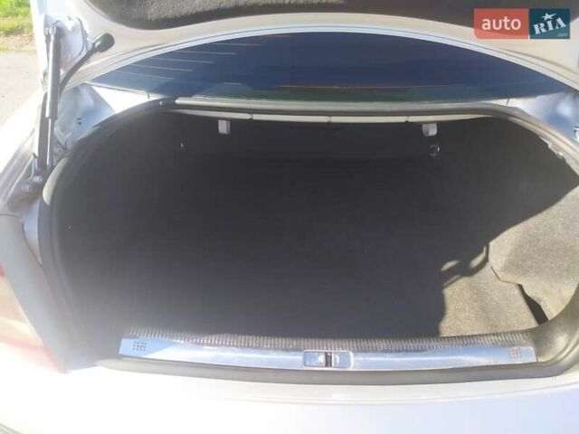 Серый Шкода Суперб, объемом двигателя 1.78 л и пробегом 234 тыс. км за 5699 $, фото 22 на Automoto.ua