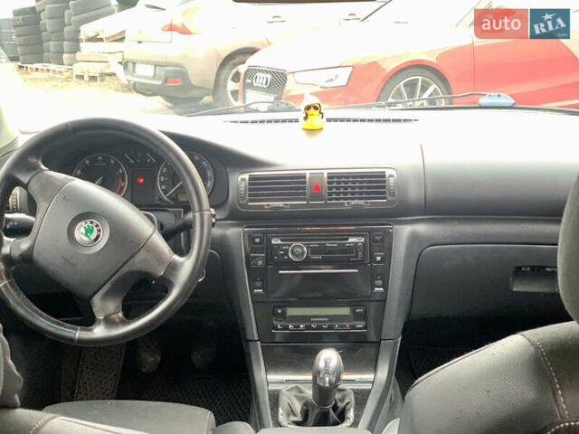 Серый Шкода Суперб, объемом двигателя 1.78 л и пробегом 368 тыс. км за 4650 $, фото 7 на Automoto.ua