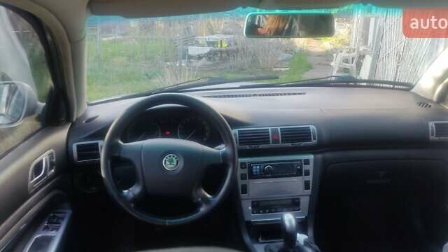 Серый Шкода Суперб, объемом двигателя 1.9 л и пробегом 230 тыс. км за 5200 $, фото 5 на Automoto.ua