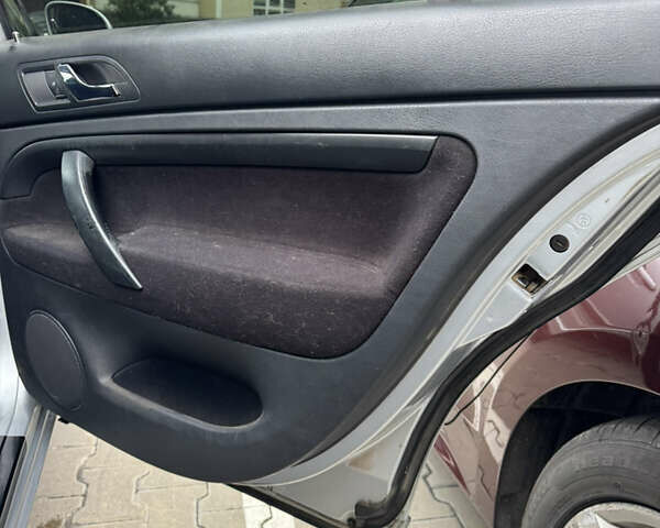 Серый Шкода Суперб, объемом двигателя 1.78 л и пробегом 212 тыс. км за 5400 $, фото 12 на Automoto.ua