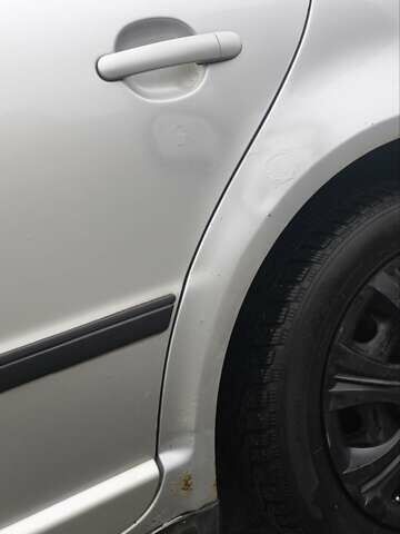 Серый Шкода Суперб, объемом двигателя 1.78 л и пробегом 270 тыс. км за 4700 $, фото 6 на Automoto.ua