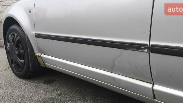 Серый Шкода Суперб, объемом двигателя 1.78 л и пробегом 270 тыс. км за 4700 $, фото 5 на Automoto.ua