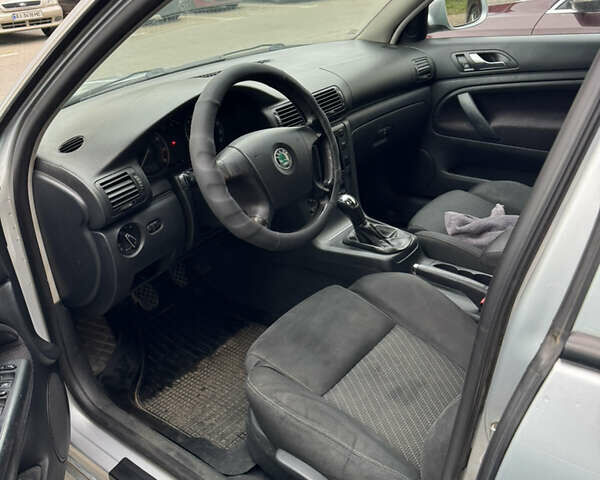 Серый Шкода Суперб, объемом двигателя 1.78 л и пробегом 212 тыс. км за 5400 $, фото 7 на Automoto.ua