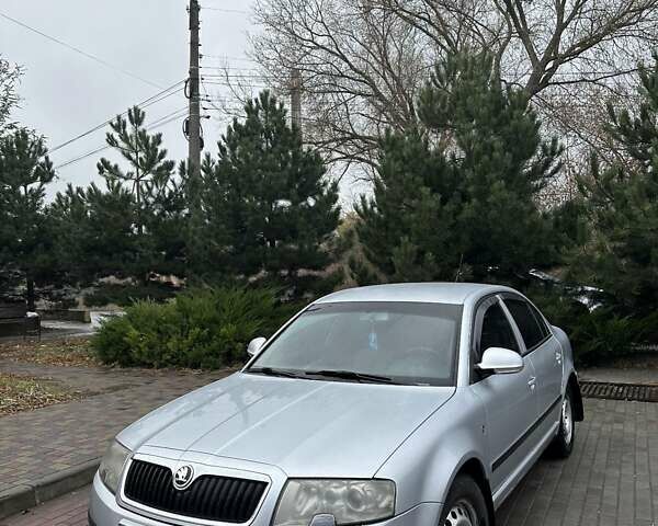 Серый Шкода Суперб, объемом двигателя 1.78 л и пробегом 329 тыс. км за 4800 $, фото 7 на Automoto.ua