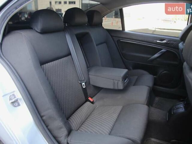 Серый Шкода Суперб, объемом двигателя 1.78 л и пробегом 85 тыс. км за 8100 $, фото 8 на Automoto.ua