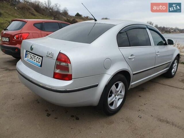 Серый Шкода Суперб, объемом двигателя 1.8 л и пробегом 168 тыс. км за 6100 $, фото 3 на Automoto.ua