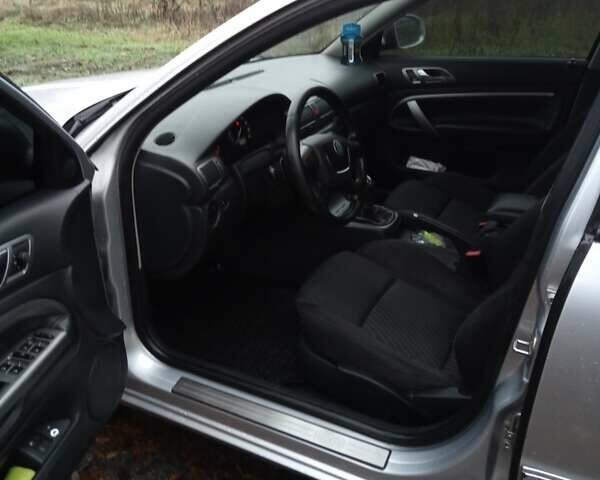 Серый Шкода Суперб, объемом двигателя 1.78 л и пробегом 193 тыс. км за 6200 $, фото 22 на Automoto.ua