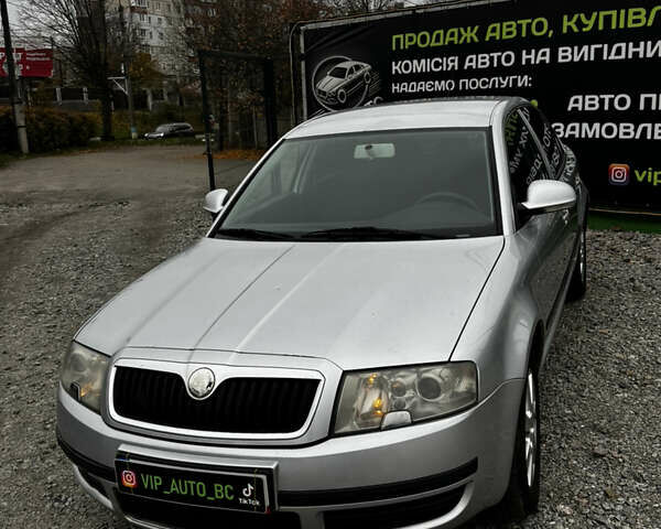 Серый Шкода Суперб, объемом двигателя 1.78 л и пробегом 296 тыс. км за 6500 $, фото 1 на Automoto.ua