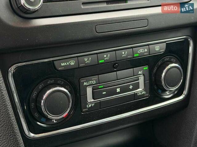 Серый Шкода Суперб, объемом двигателя 1.8 л и пробегом 88 тыс. км за 8200 $, фото 31 на Automoto.ua