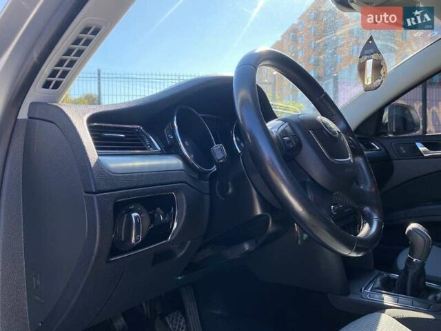 Сірий Шкода Суперб, об'ємом двигуна 1.8 л та пробігом 209 тис. км за 9500 $, фото 10 на Automoto.ua