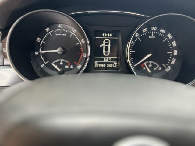 Серый Шкода Суперб, объемом двигателя 1.8 л и пробегом 250 тыс. км за 7499 $, фото 15 на Automoto.ua