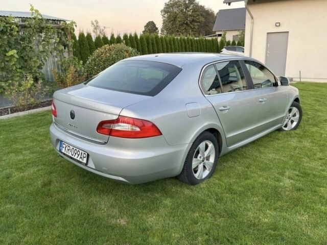 Сірий Шкода Суперб, об'ємом двигуна 0 л та пробігом 214 тис. км за 3500 $, фото 4 на Automoto.ua