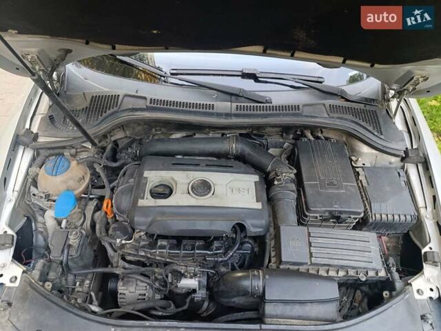 Шкода Суперб 2008 в Сумах на Automoto.ua Серый Шкода Суперб, объемом двигателя 1.8 л и пробегом 322 тыс. км за 5999 $, фото 10 на Automoto.ua