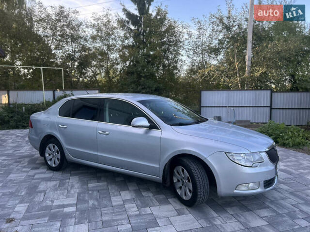 Сірий Шкода Суперб, об'ємом двигуна 1.8 л та пробігом 255 тис. км за 7400 $, фото 4 на Automoto.ua