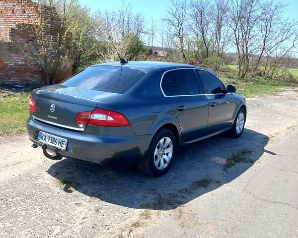 Серый Шкода Суперб, объемом двигателя 1.9 л и пробегом 317 тыс. км за 8000 $, фото 10 на Automoto.ua